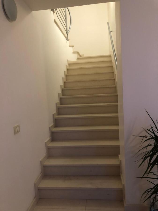 Mansarda Mentana Apartment Vittoria Exterior foto