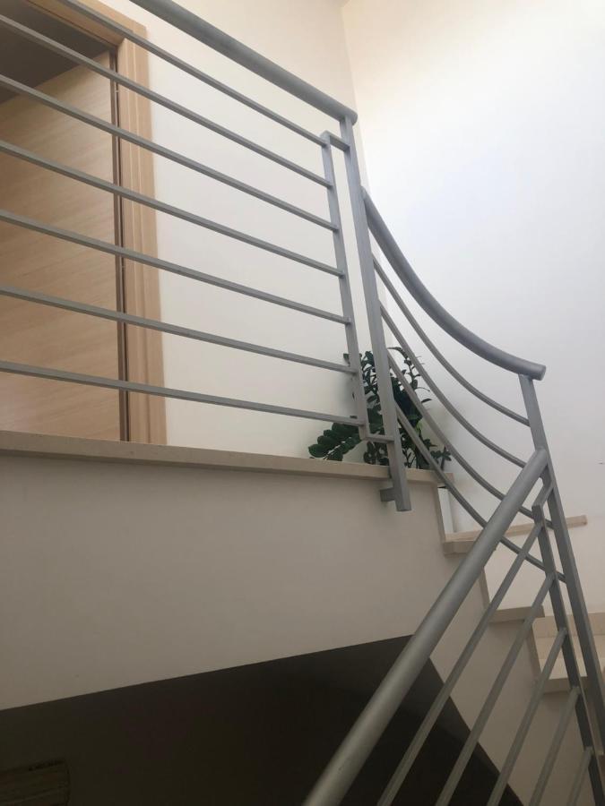 Mansarda Mentana Apartment Vittoria Exterior foto